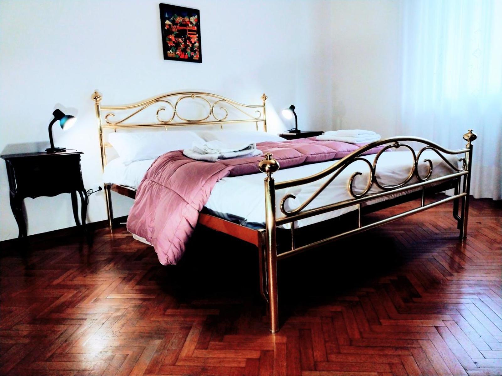 Affittacamere Di Andrea Bertolino Bologna Ngoại thất bức ảnh